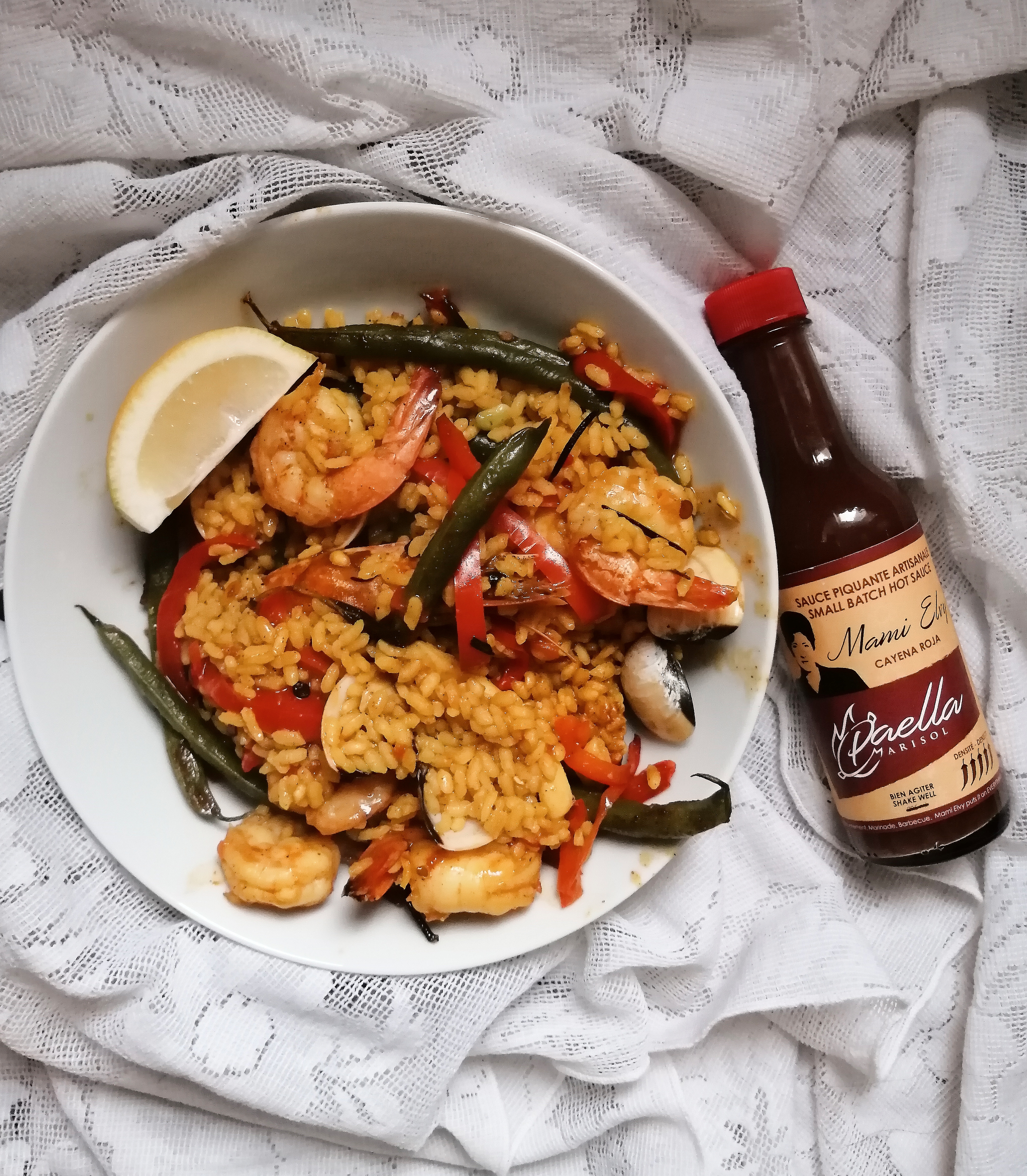 Une paella traditionnelle livrée directement sur votre perron pour une fiesta espagnole en mode confinement